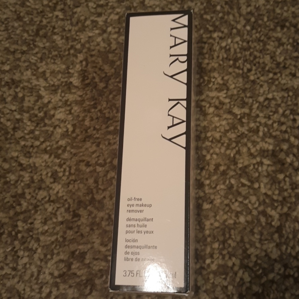 Oil free eye makeup remover